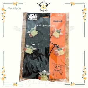 New Claire's The Mandalorian Grogu Pumpkin Halloween Light Up Necklace